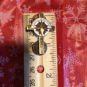 Vintage royal rangers cross, lapel pin